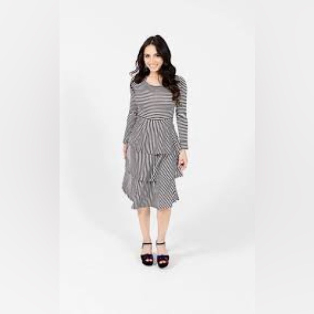 Lularoe Georgia dress black & white striped‎ 3 layer ruffle dress size 2XL